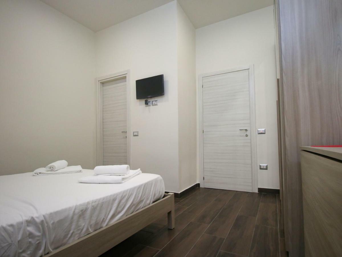B&B Pisadog Naples Luaran gambar