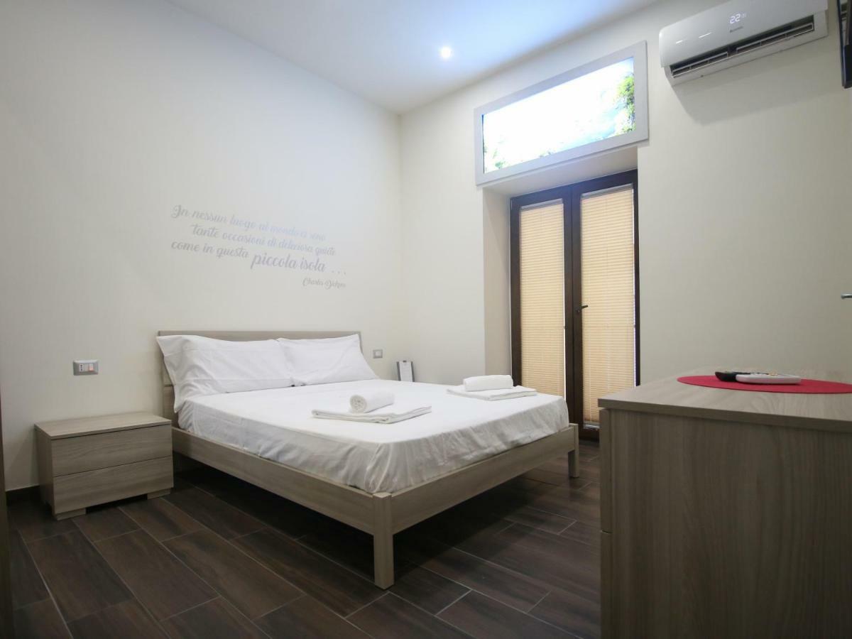 B&B Pisadog Naples Luaran gambar