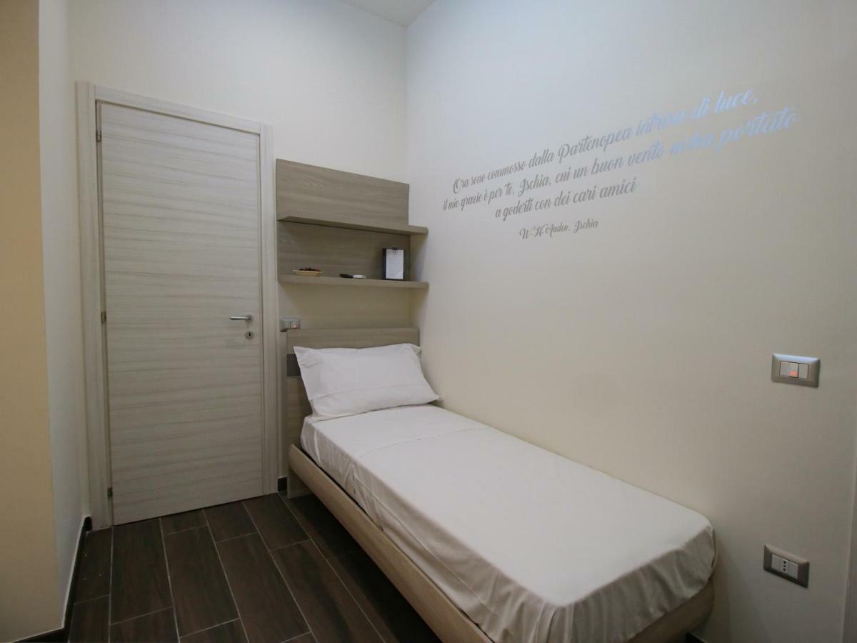 B&B Pisadog Naples Luaran gambar