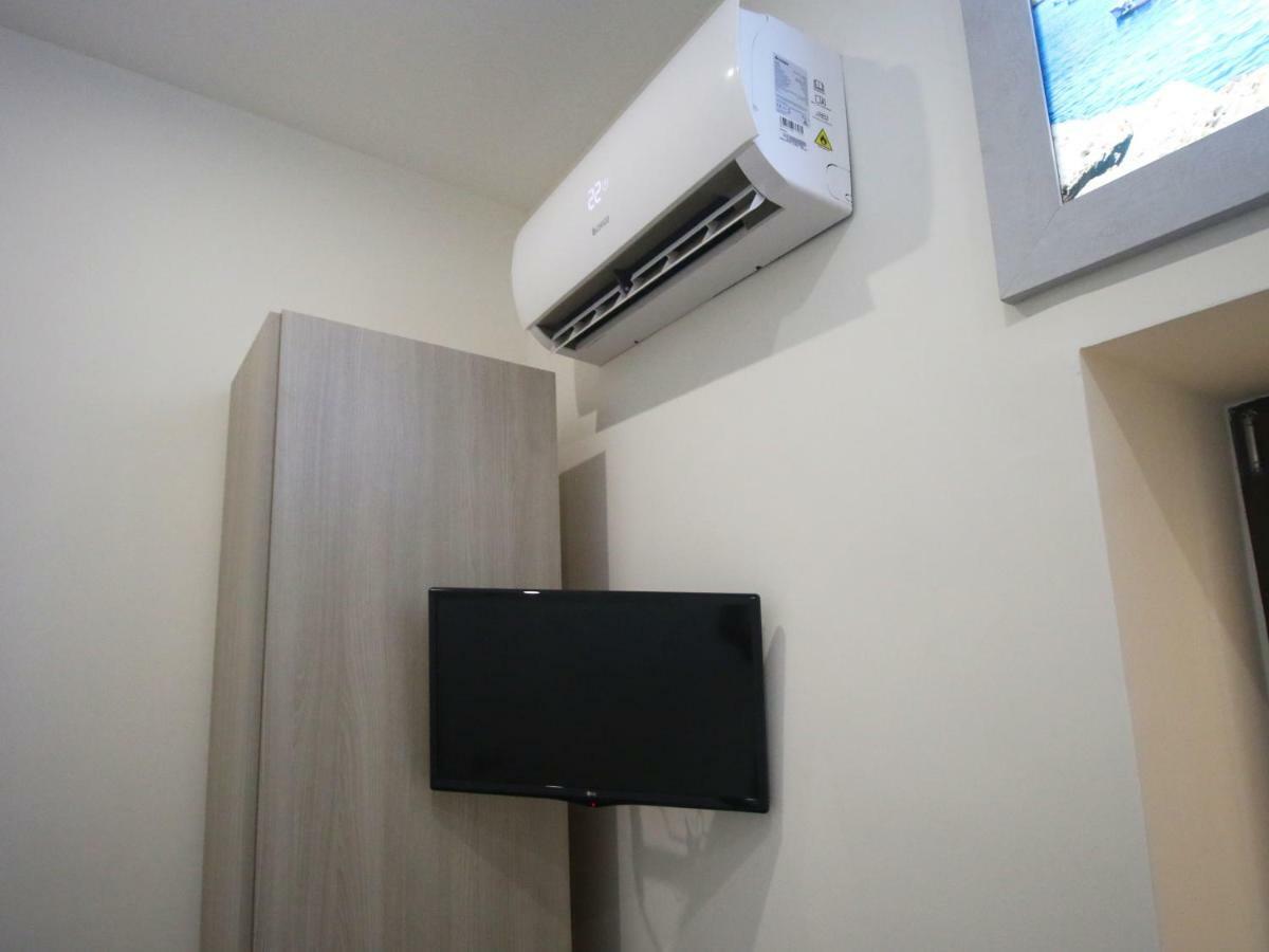 B&B Pisadog Naples Luaran gambar